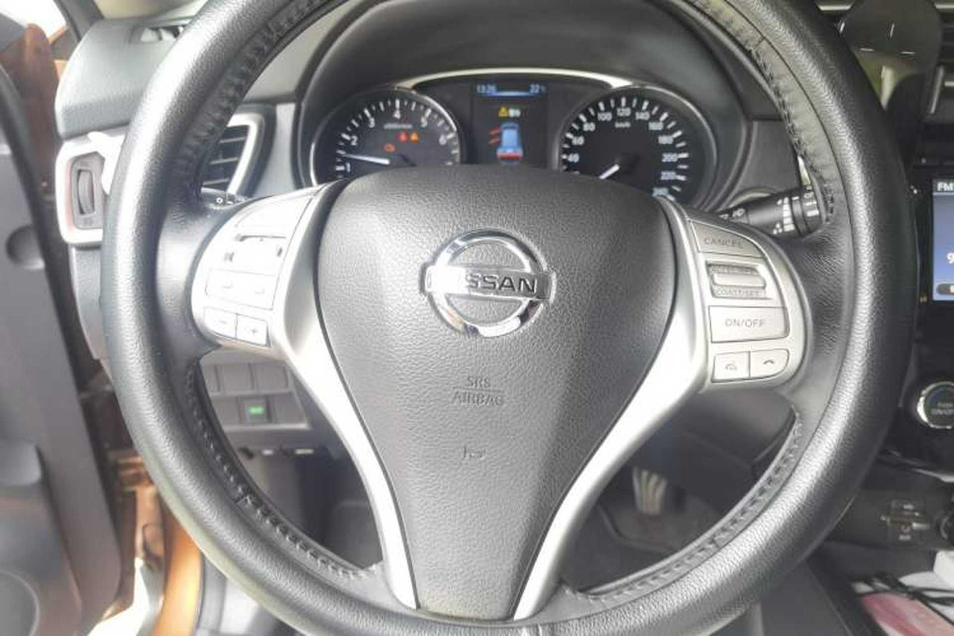 Used Nissan X-Trail 2014 2.0L CVT Smart Edition 2WD Steering Wheel