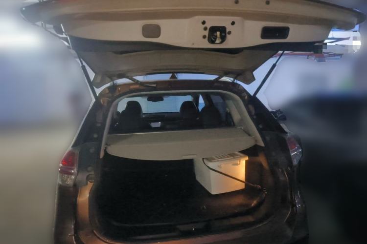 Used Nissan X-Trail 2014 2.0L CVT Smart Edition 2WD Trunk