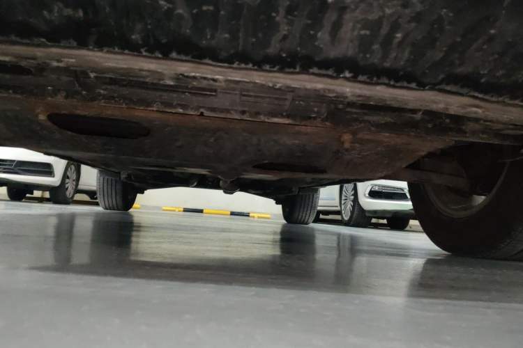Used Nissan X-Trail 2014 2.5L CVT Luxury Edition 4WD Chassis Front