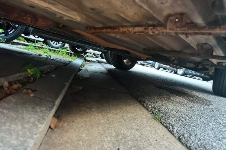 Used Nissan X-Trail 2014 2.0L CVT Comfort Edition 2WD Chassis Front Left