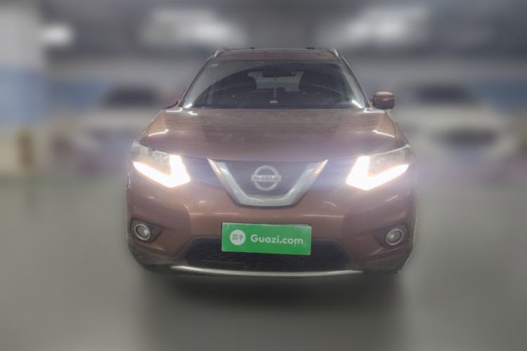 Used Nissan X-Trail 2014 2.5L CVT Luxury Edition 4WD Front