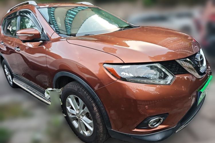 Used Nissan X-Trail 2014 2.0L CVT Comfort Edition 2WD Front Right 45 Deg