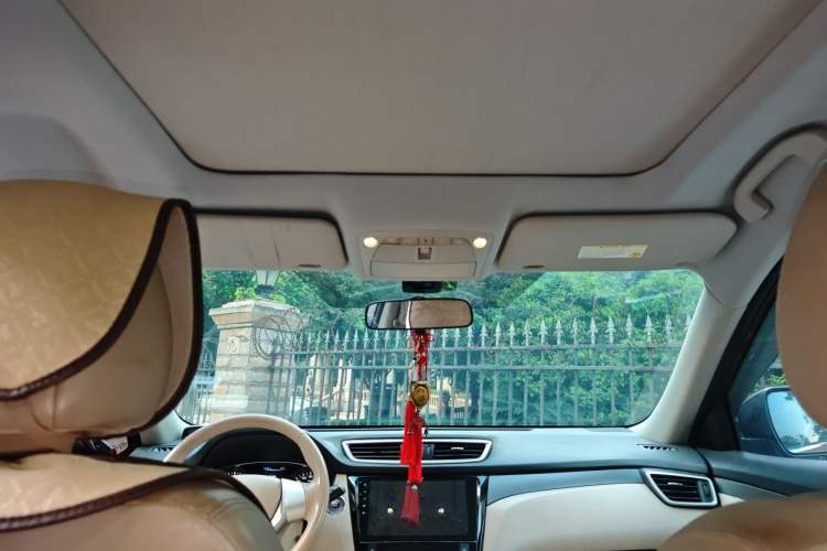 Used Nissan X-Trail 2014 2.0L CVT Comfort Edition 2WD Headliner