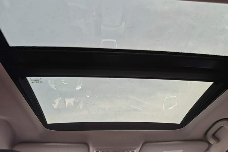 Used Nissan X-Trail 2014 2.5L CVT Luxury Edition 4WD Headliner