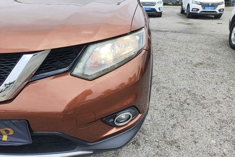Used Nissan X-Trail 2014 2.0L CVT Comfort Edition 2WD Left Front Headlight