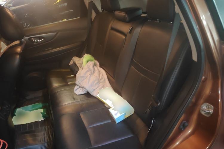 Used Nissan X-Trail 2014 2.0L CVT Smart Edition 2WD Left Rear Seat
