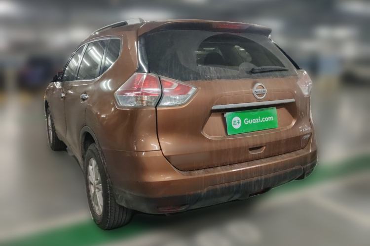 Used Nissan X-Trail 2014 2.5L CVT Luxury Edition 4WD Rear Left 45 Deg