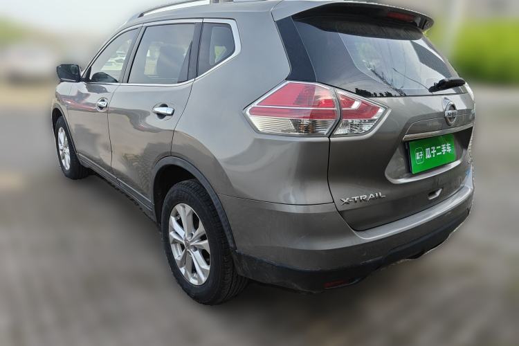 Used Nissan X-Trail 2014 2.5L CVT Luxury Edition 4WD Rear Left 45 Deg