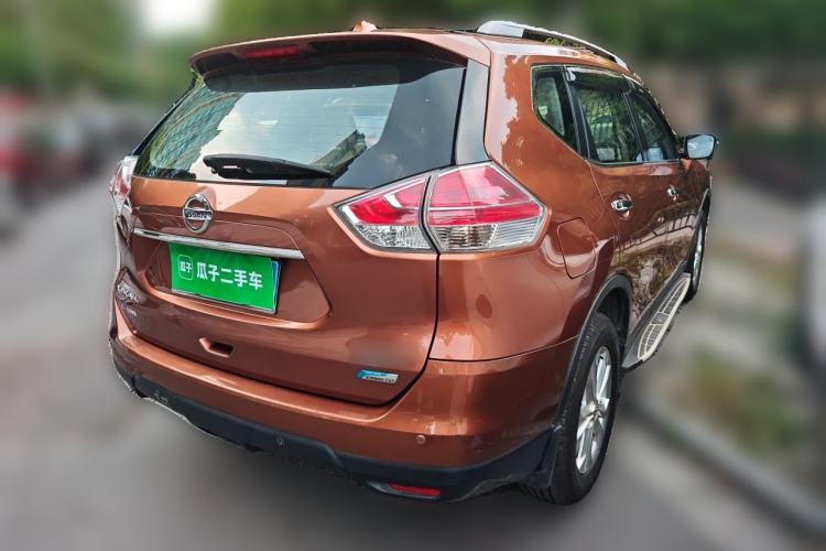 Used Nissan X-Trail 2014 2.0L CVT Comfort Edition 2WD Rear Right 45 Deg