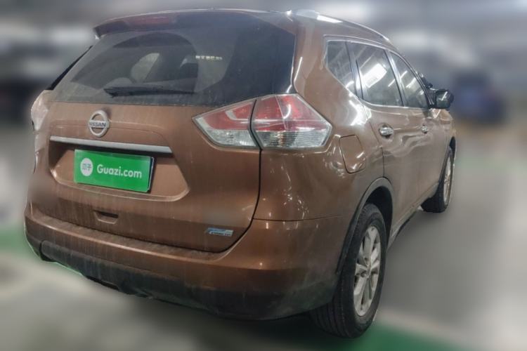 Used Nissan X-Trail 2014 2.5L CVT Luxury Edition 4WD Rear Right 45 Deg