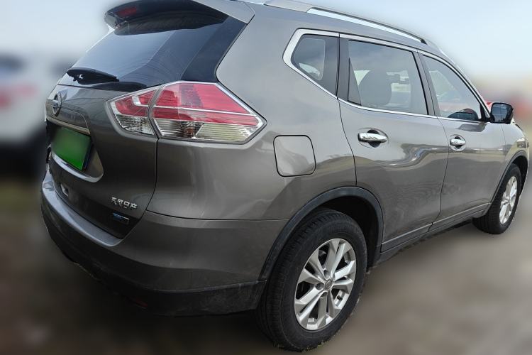 Used Nissan X-Trail 2014 2.5L CVT Luxury Edition 4WD Rear Right 45 Deg