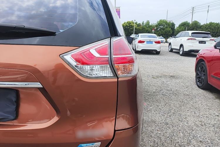 Used Nissan X-Trail 2014 2.0L CVT Comfort Edition 2WD Right Rear Taillight