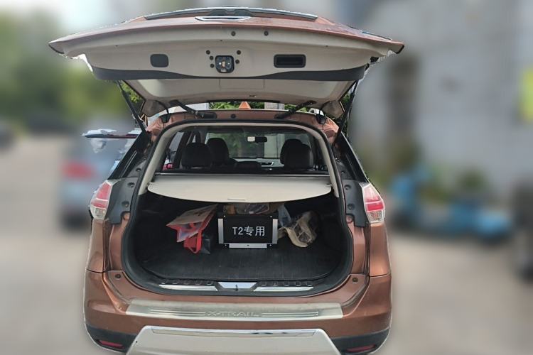 Used Nissan X-Trail 2014 2.0L CVT Comfort Edition 2WD Trunk