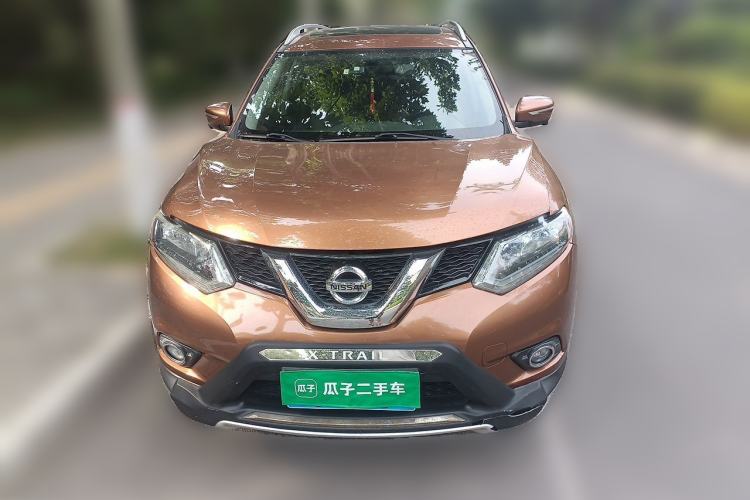 Used Nissan X-Trail 2014 2.5L CVT Luxury Edition 4WD Front