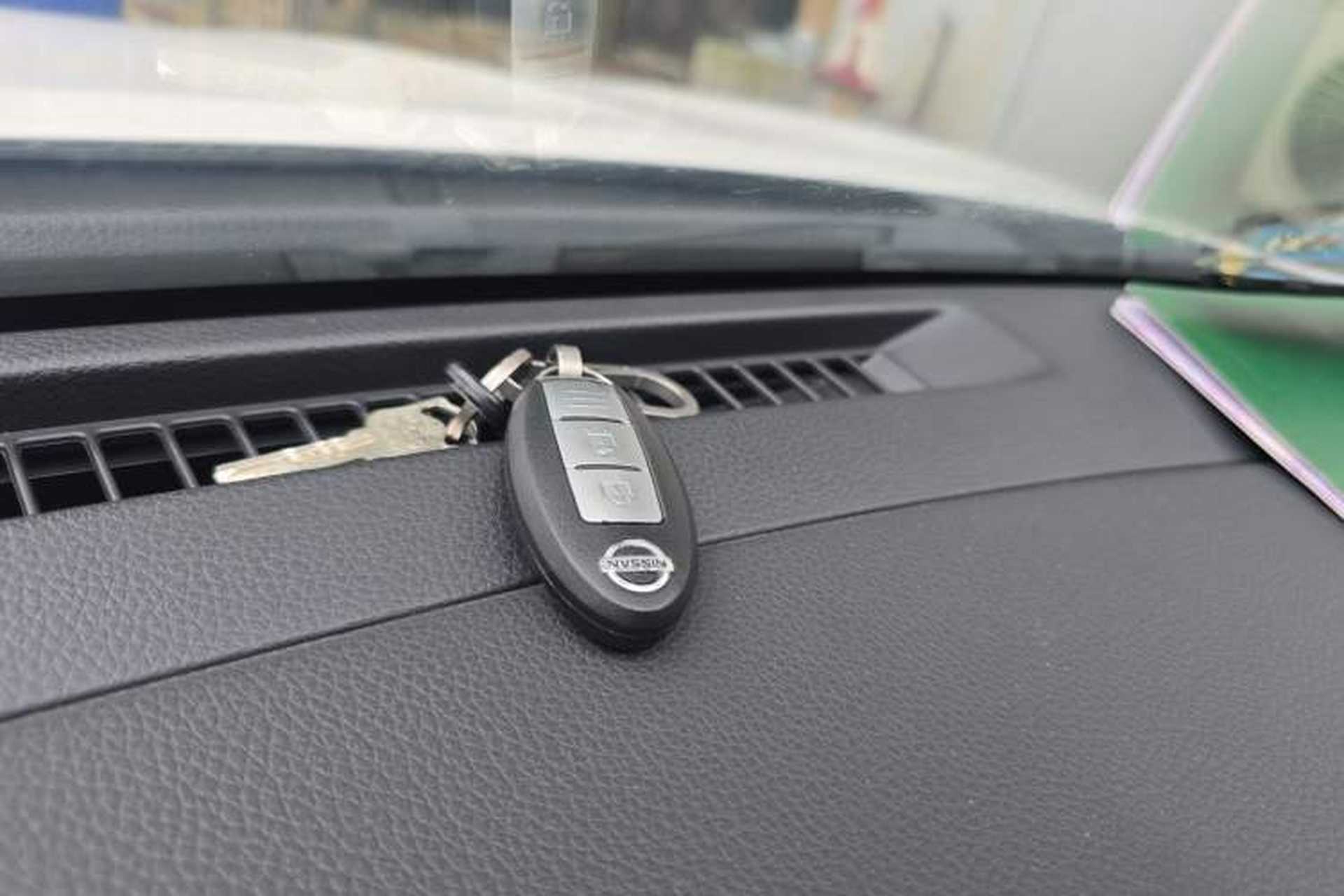 Used Nissan X-Trail 2014 2.0L CVT Comfort Edition 2WD Vehicle Key