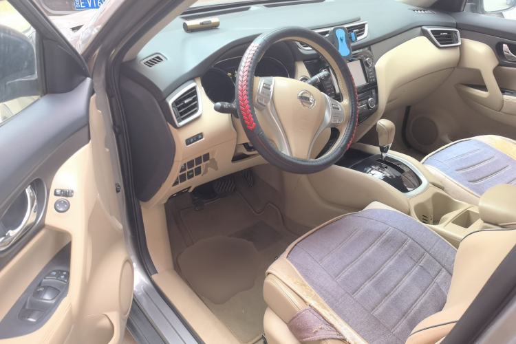 Used Nissan X-Trail 2014 2.0L CVT Smart Edition 2WD Driver Seat