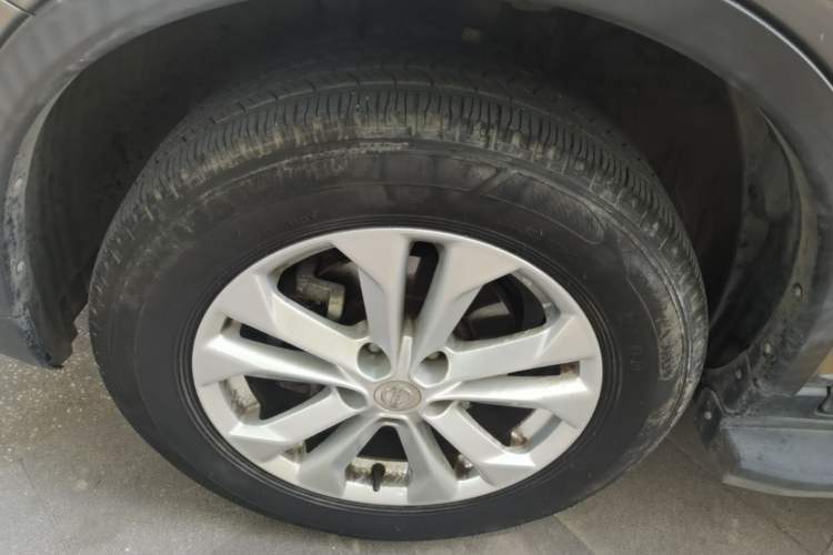 Used Nissan X-Trail 2014 2.0L CVT Comfort Edition 2WD Exterior 4