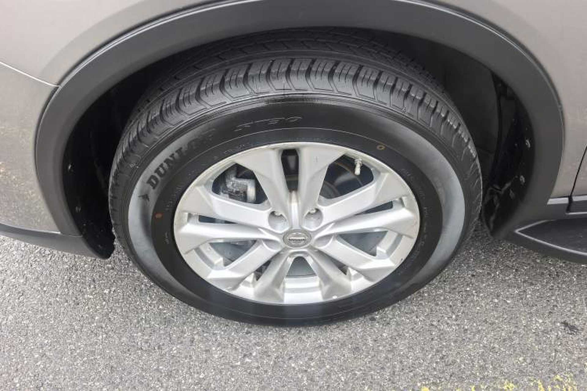 Used Nissan X-Trail 2014 2.5L CVT Luxury Edition 4WD Exterior 4