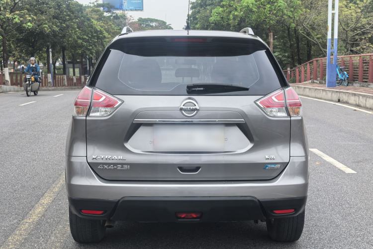 Used Nissan X-Trail 2014 2.5L CVT Luxury Edition 4WD Exterior 8