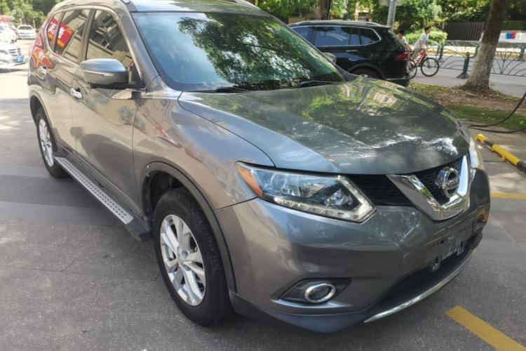Used Nissan X-Trail 2014 2.0L CVT Comfort Edition 2WD Front Right 45 Deg