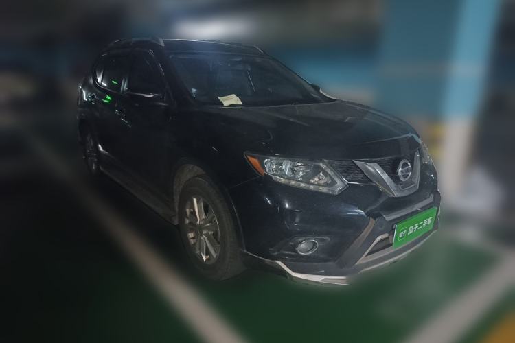Used Nissan X-Trail 2014 2.0L CVT Smart Edition 2WD Front Right 45 Deg