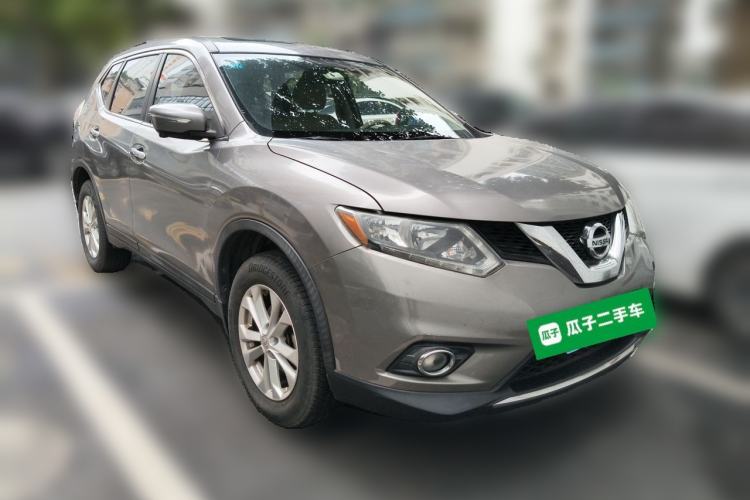 Used Nissan X-Trail 2014 2.0L CVT Comfort Edition 2WD Front Right 45 Deg