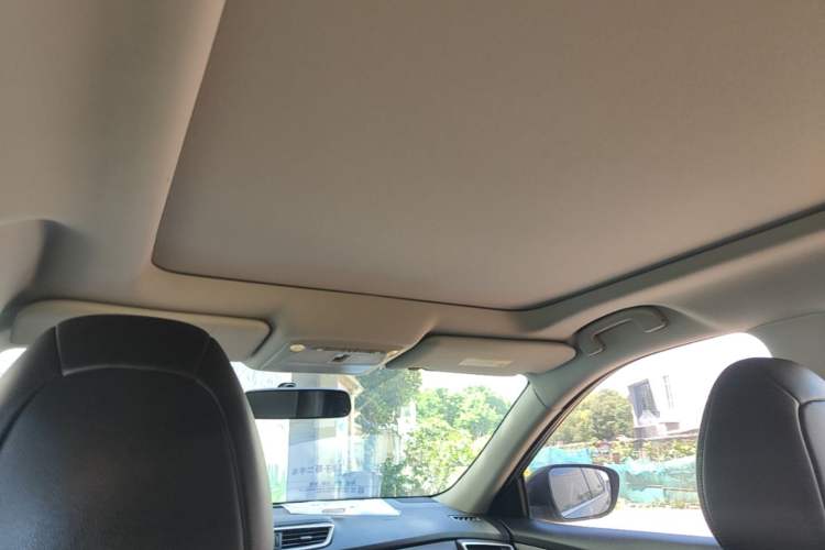 Used Nissan X-Trail 2014 2.0L CVT Comfort Edition 2WD Headliner