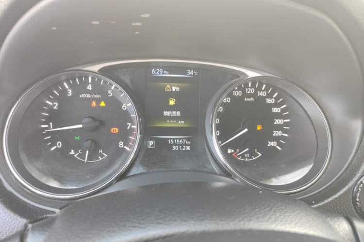Used Nissan X-Trail 2014 2.0L CVT Comfort Edition 2WD Instrument Cluster
