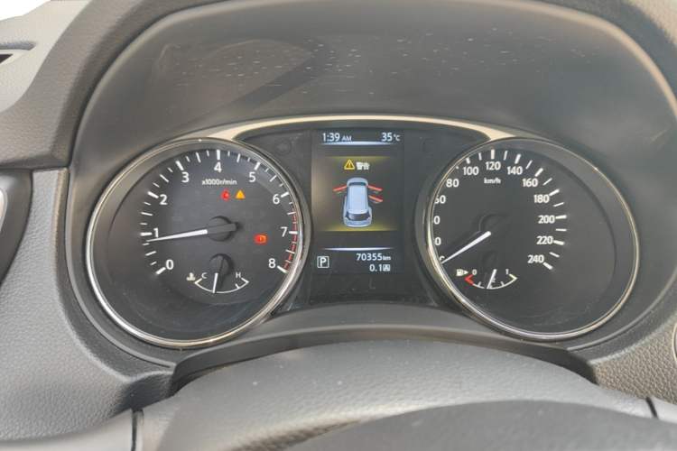 Used Nissan X-Trail 2014 2.0L CVT Comfort Edition 2WD Instrument Cluster