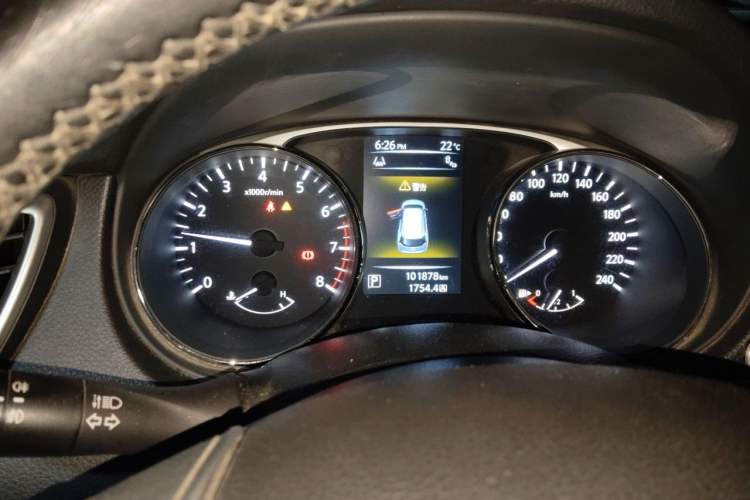 Used Nissan X-Trail 2014 2.5L CVT Luxury Edition 4WD Instrument Cluster