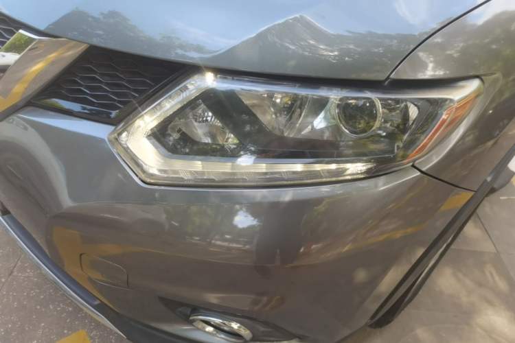 Used Nissan X-Trail 2014 2.0L CVT Comfort Edition 2WD Left Front Headlight