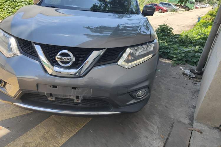 Used Nissan X-Trail 2014 2.0L CVT Comfort Edition 2WD Left Front Headlight