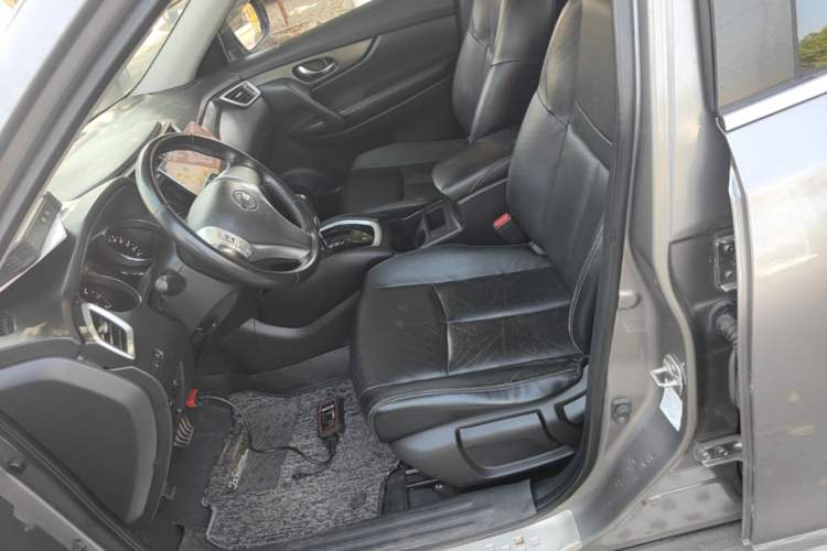 Used Nissan X-Trail 2014 2.0L CVT Comfort Edition 2WD Left Front Seat