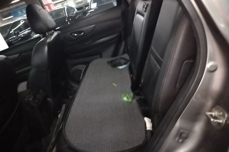 Used Nissan X-Trail 2014 2.0L CVT Comfort Edition 2WD Left Rear Seat