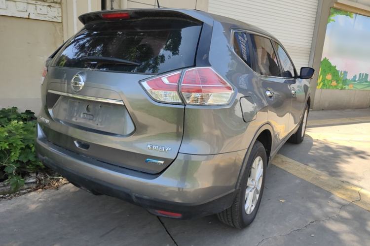 Used Nissan X-Trail 2014 2.0L CVT Comfort Edition 2WD Rear Right 45 Deg