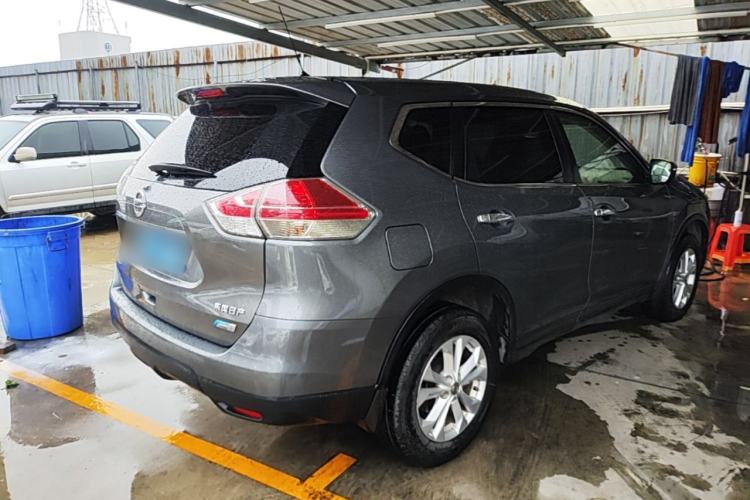 Used Nissan X-Trail 2014 2.0L CVT Comfort Edition 2WD Rear Right 45 Deg