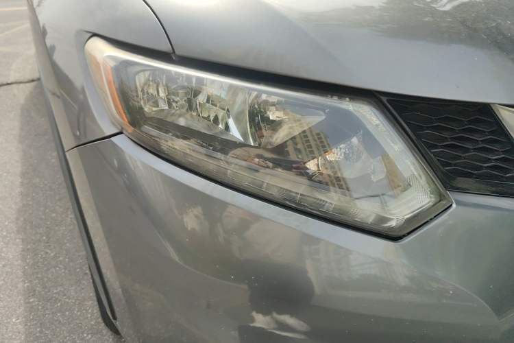 Used Nissan X-Trail 2014 2.0L CVT Comfort Edition 2WD Right Front Headlight