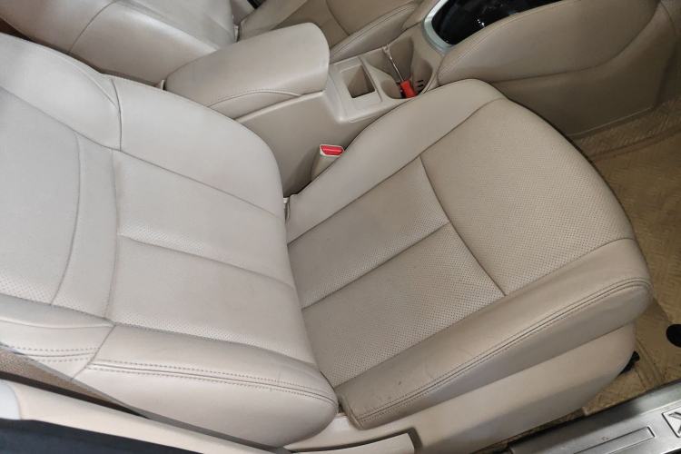 Used Nissan X-Trail 2014 2.0L CVT Smart Edition 2WD Right Front Seat