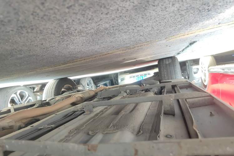 Used Nissan X-Trail 2014 2.5L CVT Luxury Edition 4WD Right Side Sill