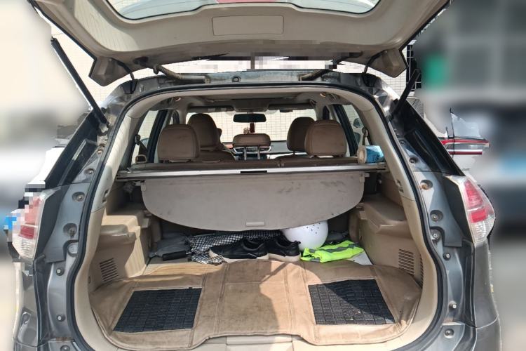 Used Nissan X-Trail 2014 2.0L CVT Comfort Edition 2WD Trunk