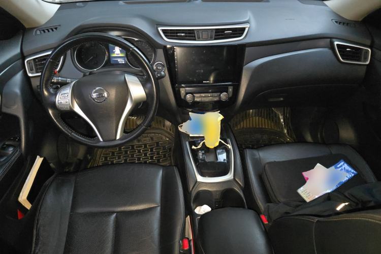Used Nissan X-Trail 2014 2.0L CVT Comfort Edition 2WD Center Console