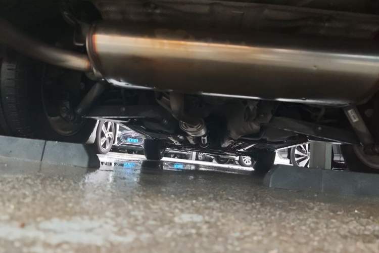Used Nissan X-Trail 2014 2.0L CVT Comfort Edition 2WD Chassis Rear