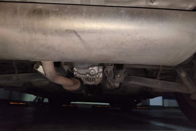Used Nissan X-Trail 2014 2.5L CVT Leading Edition 4WD Chassis Rear