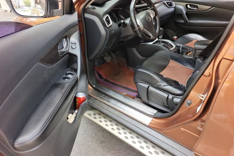 Used Nissan X-Trail 2014 2.0L CVT Smart Edition 2WD Driver Seat