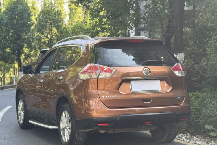 Used Nissan X-Trail 2014 2.0L CVT Comfort Edition 2WD Exterior 3