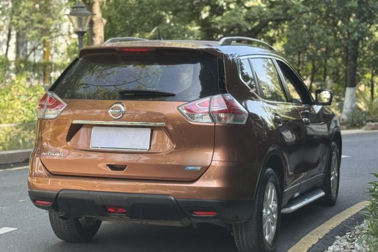 Used Nissan X-Trail 2014 2.0L CVT Comfort Edition 2WD Exterior 6