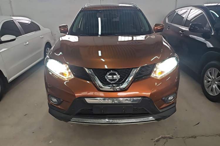 Used Nissan X-Trail 2014 2.0L CVT Comfort Edition 2WD Front