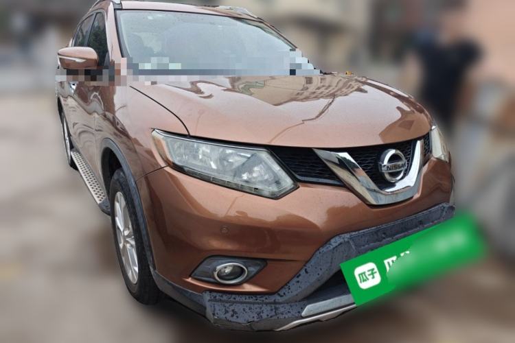 Used Nissan X-Trail 2014 2.0L CVT Comfort Edition 2WD Front Right 45 Deg