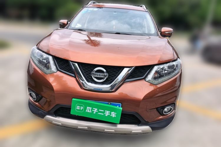 Used Nissan X-Trail 2014 2.5L CVT Luxury Edition 4WD Front