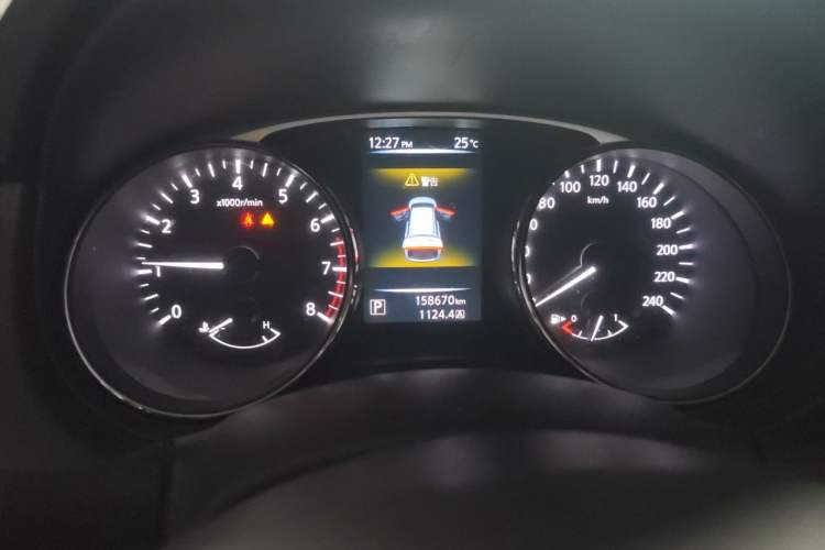 Used Nissan X-Trail 2014 2.0L CVT Comfort Edition 2WD Instrument Cluster